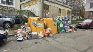 Кметът обещава боклукът в "Люлин" вече да се събира редовно